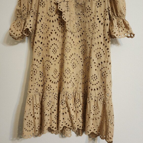 By Flow Mini Dress Eyelet Embroidered Lace Beige V Neck Zip Ruffle Feminine Edgy - Picture 5 of 15